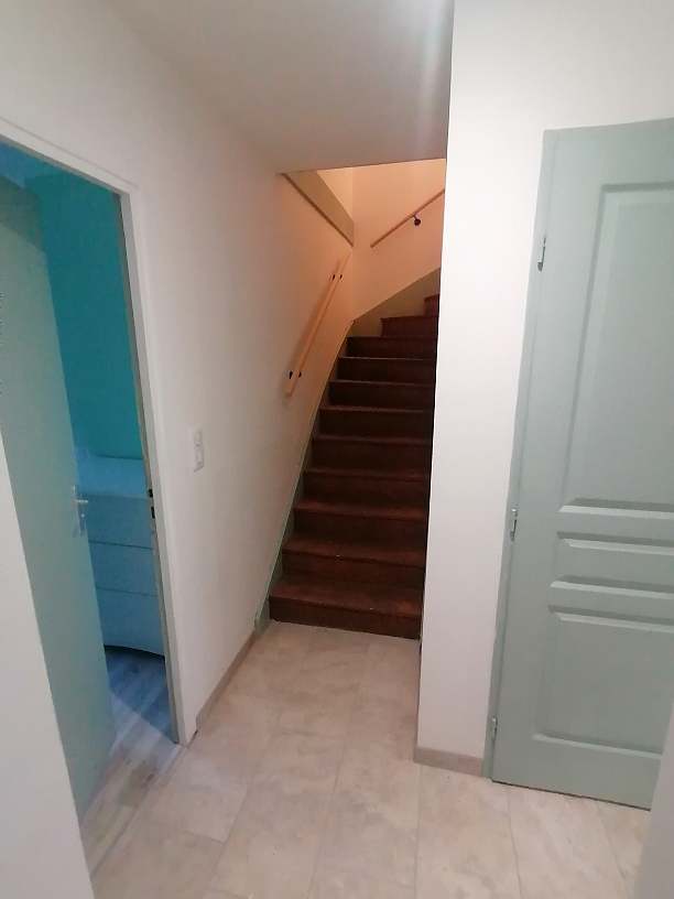 Couloir du rez-de-chaussée du gîte La Charioterie